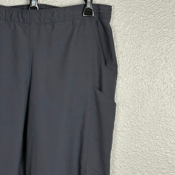 Spread Good Cheer Women’s Size Petite Large Grey Polyester Cargo Scrub Pants - Picture 2 of 8